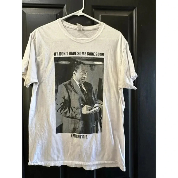 The Office Stanley Hudson IF I Don t Have Some Cake Soon Tee Size M - Picture 1 of 5